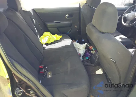 2008 Nissan Versa 1.8S z USA, uszkodzony, nr VIN 3N1BC13E78L364754